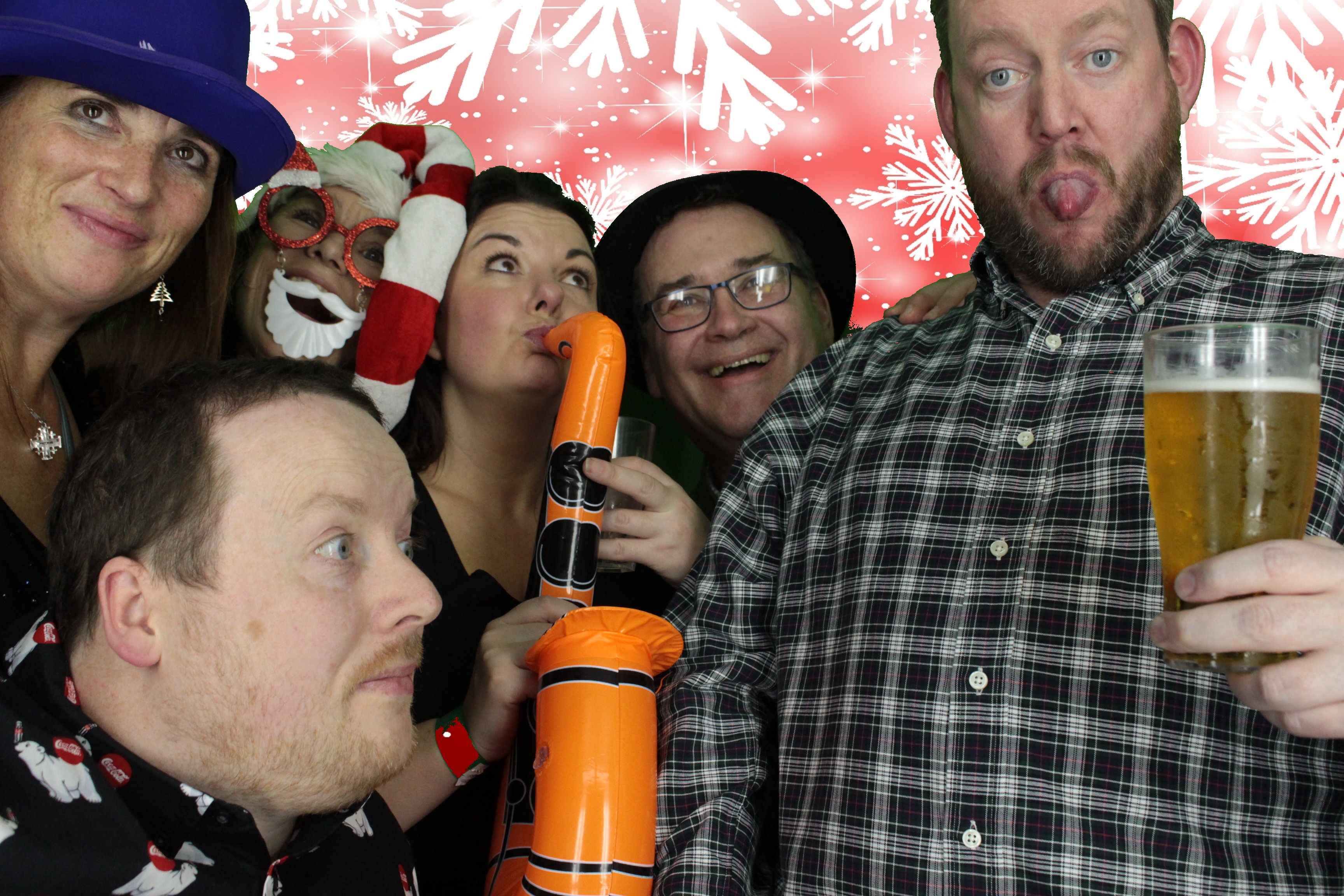 One Line Christmas Party | View more photos from the event at gallery.myphotoboothexperience.co.uk/u/MyPhotoBoothExperienceLtd/One-Line-Christmas-Party
